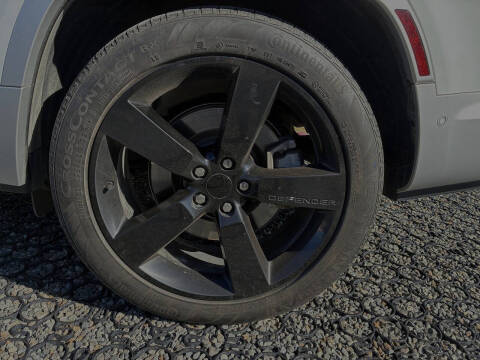 2023 Land Rover Defender 130 First Edition