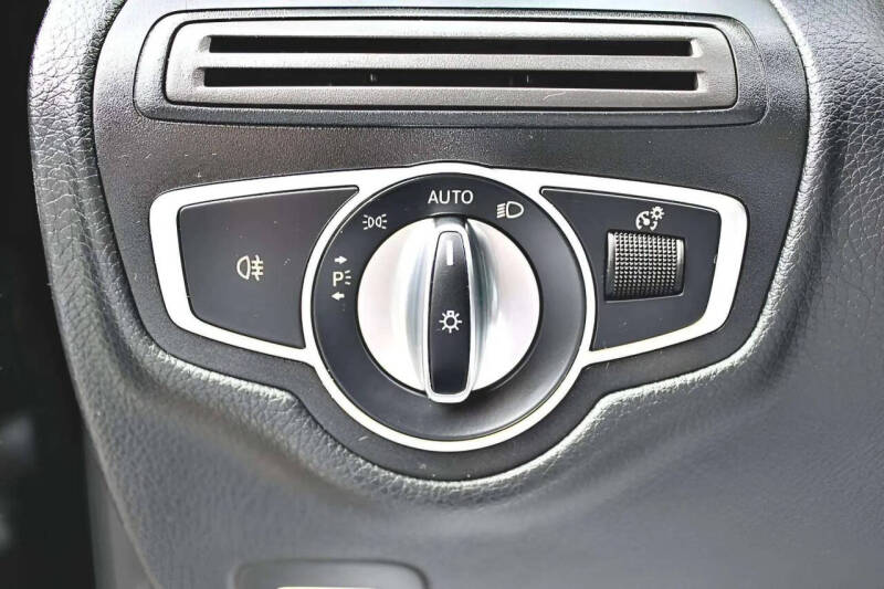 2018 Mercedes-Benz GLC GLC 300 4MATIC