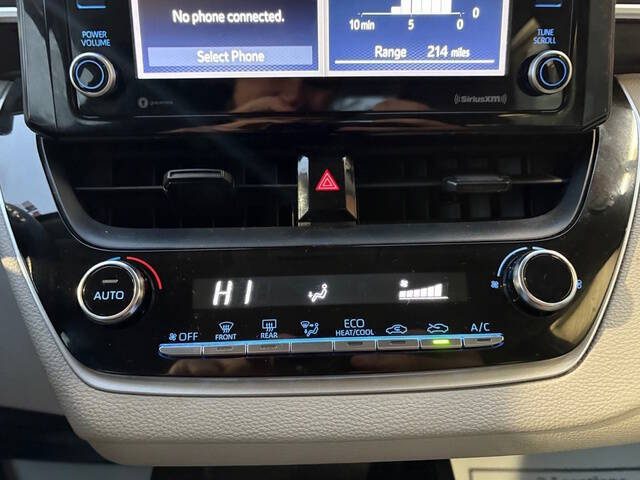 2022 Toyota Corolla LE