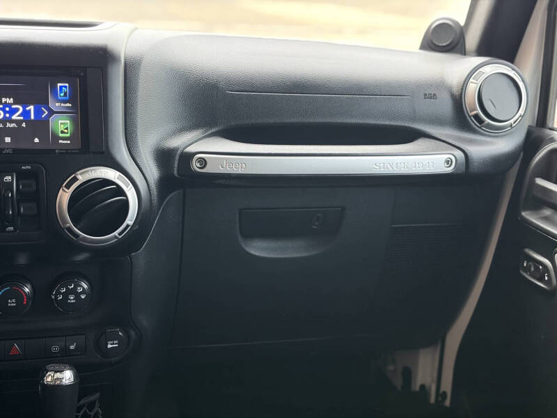 2012 Jeep Wrangler Unlimited Rubicon