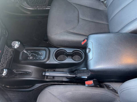 2017 Jeep Wrangler Willys Wheeler