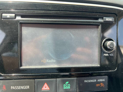 2015 Mitsubishi Outlander SE