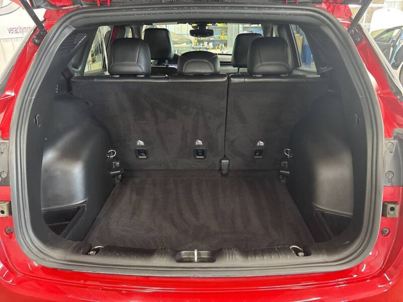 2022 Jeep Compass (Red) Edition