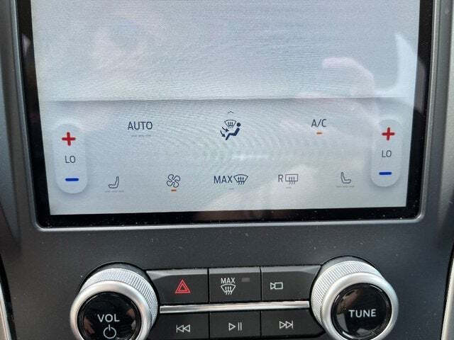 2023 Ford Edge 34