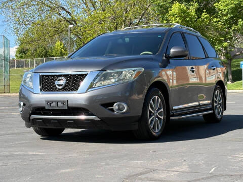 2015 Nissan Pathfinder SL