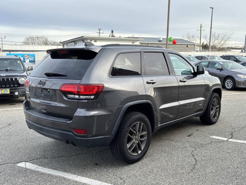 2016 Jeep Grand Cherokee Laredo