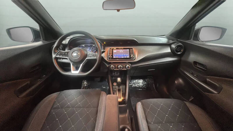 2019 Nissan Kicks S