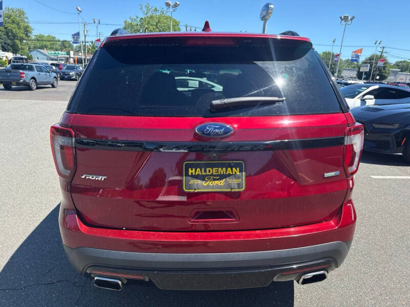 2017 Ford Explorer Sport