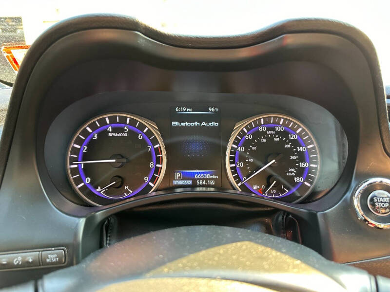 2017 Infiniti Q60 Red Sport 400