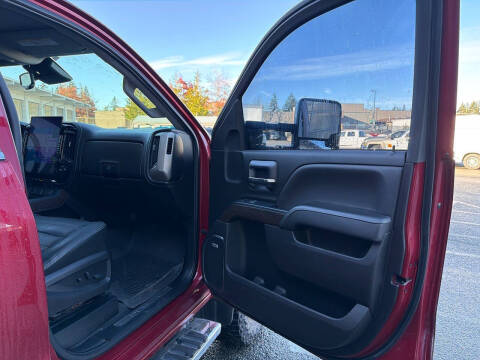 2019 GMC Sierra 3500HD Denali