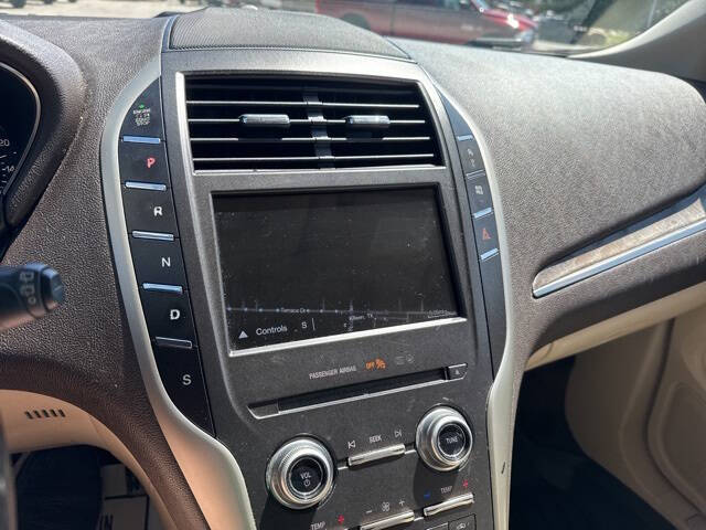 2017 Lincoln MKC Reserve