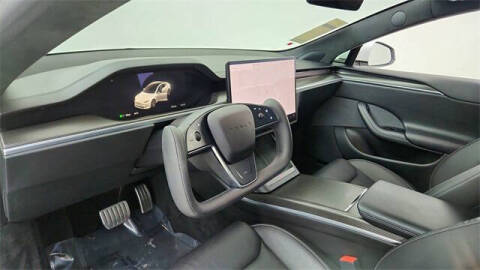 2023 Tesla Model S Plaid