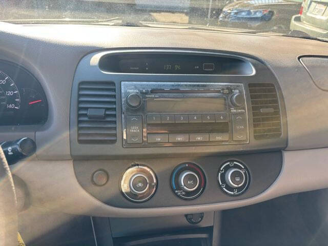 2006 Toyota Camry LE