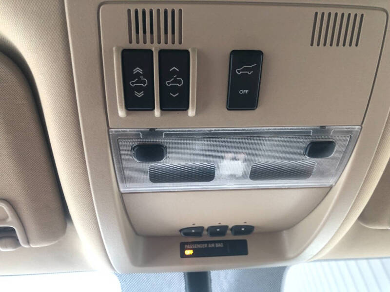 2013 Chevrolet Suburban LT