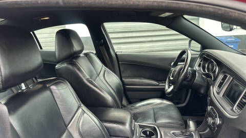 2020 Dodge Charger SXT