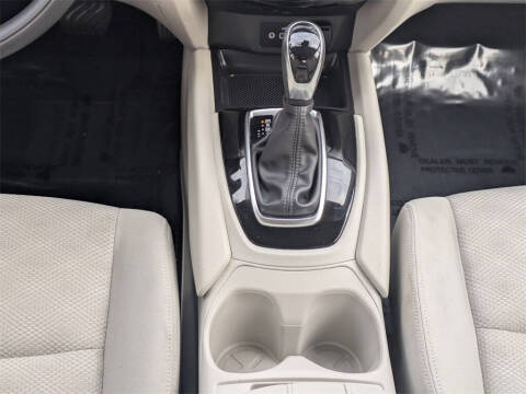 2020 Nissan Rogue Sport SV