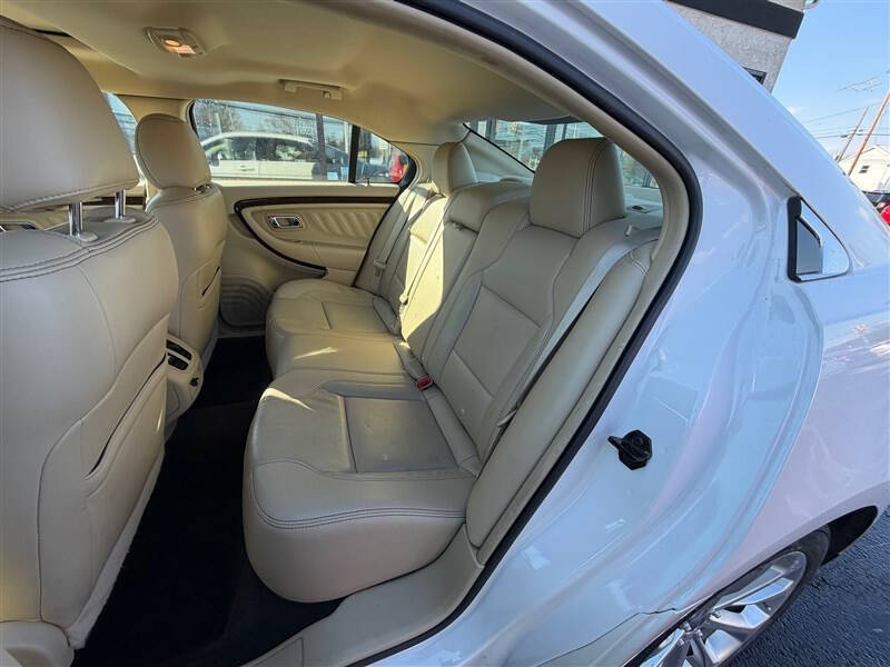2013 Ford Taurus Limited