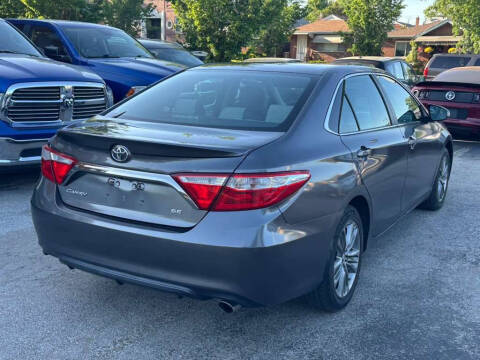 2017 Toyota Camry LE