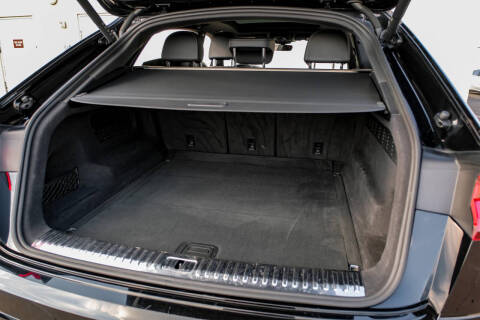 2021 Audi Q8 quattro Premium 55 TFSI