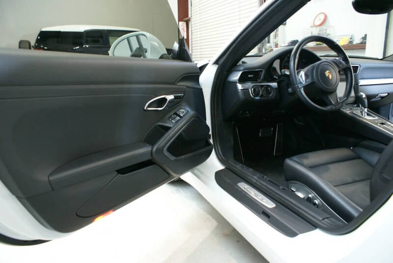 2013 Porsche 911 Carrera