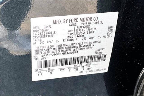 2022 Ford Edge SE