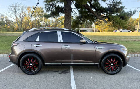 2005 Infiniti FX35