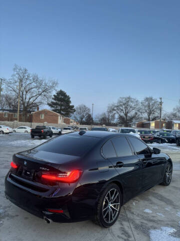 2022 BMW 3 Series 330e