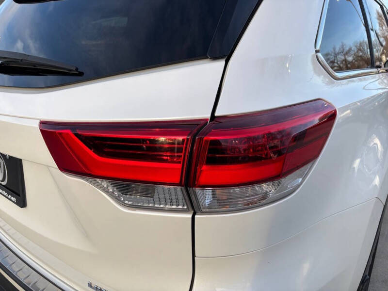 2018 Toyota Highlander Limited