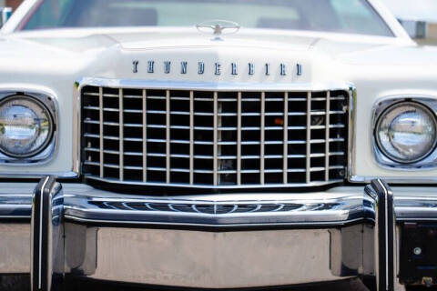 1976 Ford Thunderbird