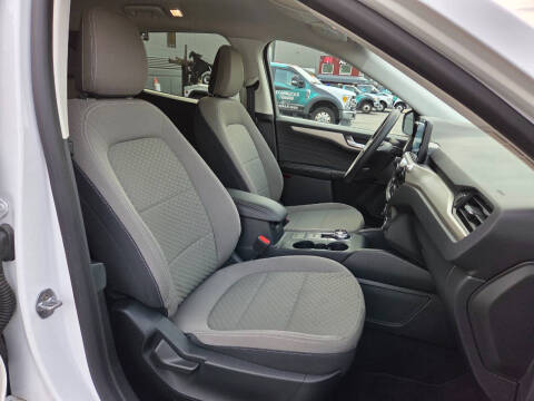 2021 Ford Escape Hybrid SE