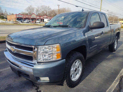 2011 Chevrolet Silverado 1500 for sale at Ray Moore Auto Sales in Graham NC