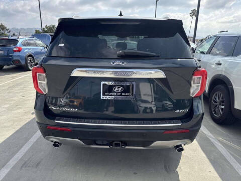 2023 Ford Explorer Hybrid Platinum