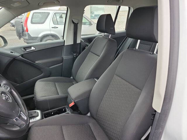 2014 Volkswagen Tiguan S