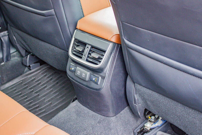 2020 Subaru Outback Touring XT