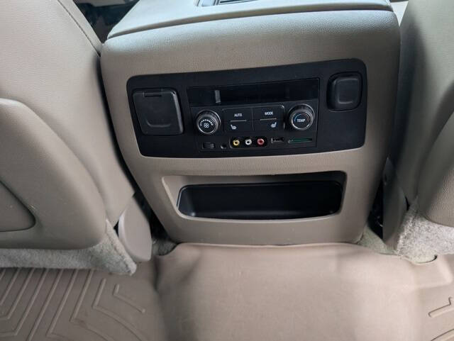 2016 GMC Yukon XL SLT