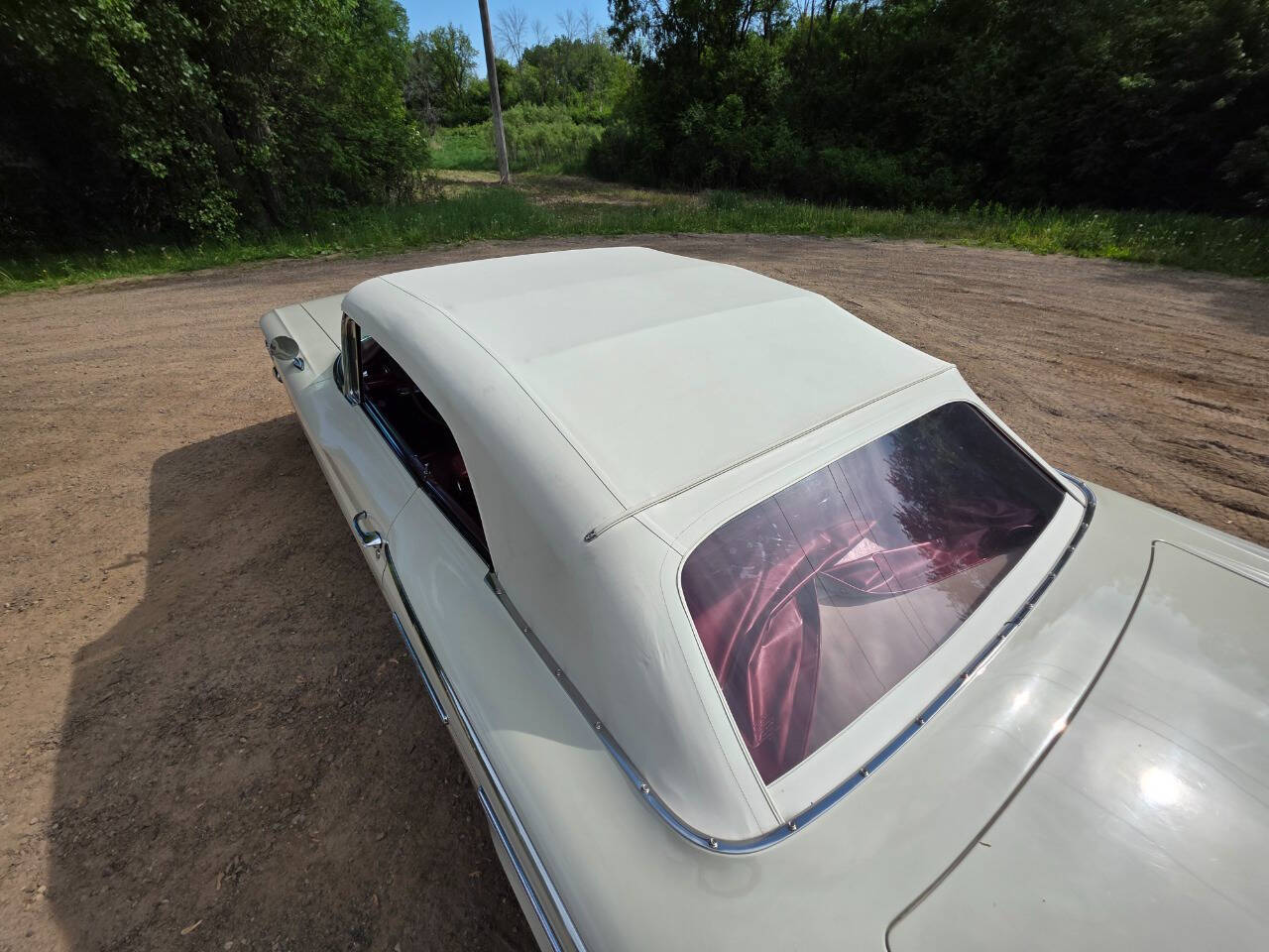1960 Pontiac Bonneville 34