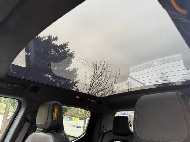 2022 Rivian R1T Launch Edition