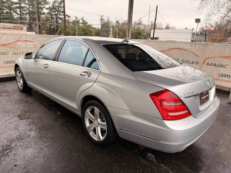 2011 Mercedes-Benz S-Class S 550