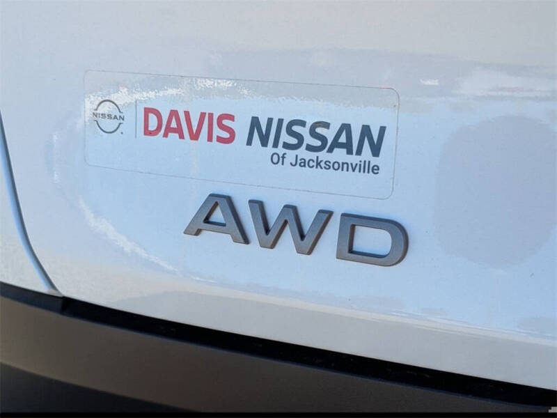 2025 Nissan Murano SV