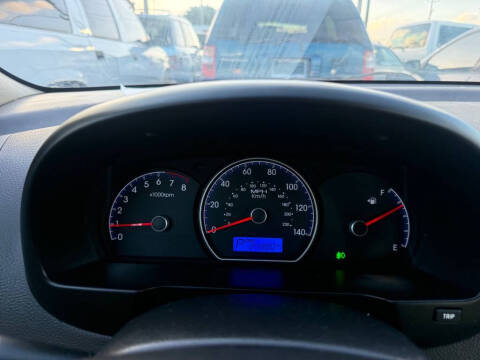 2010 Hyundai Elantra Blue
