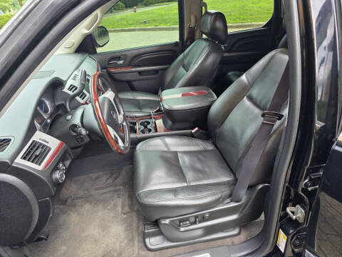 2011 Cadillac Escalade