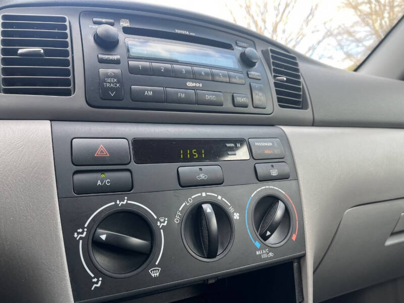 2007 Toyota Corolla LE