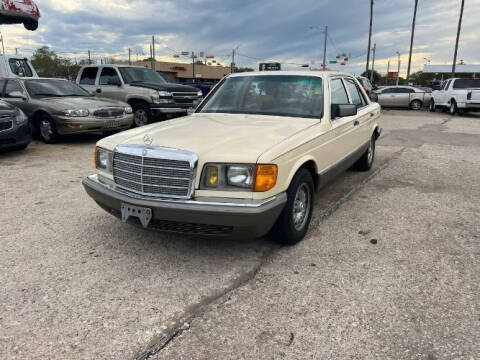 1984 Mercedes-Benz 300-Class