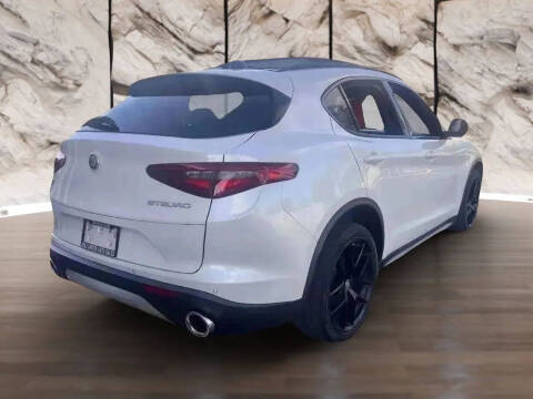 2019 Alfa Romeo Stelvio Ti Sport