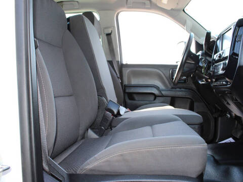 2023 Chevrolet Silverado 5500HD