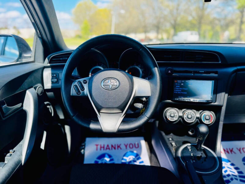 2011 Scion tC