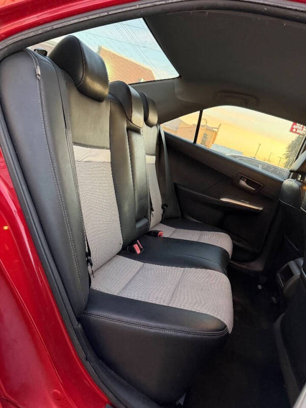 2014 Toyota Camry SE