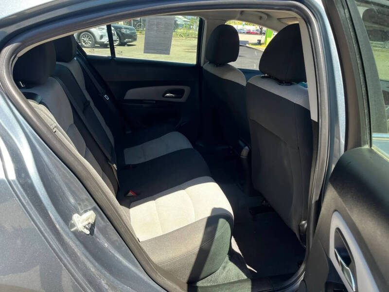 2012 Chevrolet Cruze LS