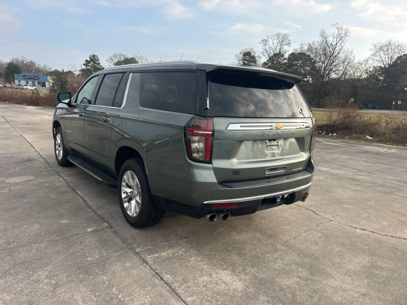 2023 Chevrolet Suburban Premier