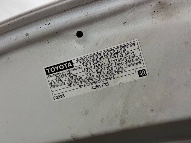 2024 Toyota Sienna LE 8-Passenger